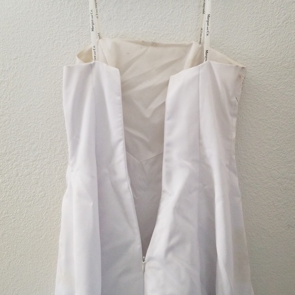 Dress - Picture 3 of 7